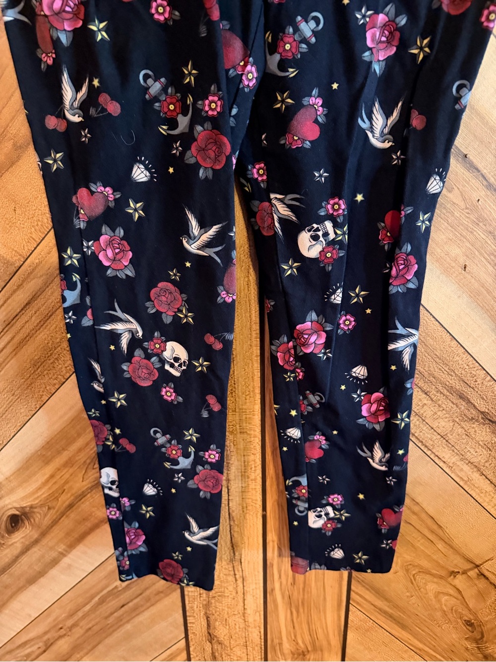 Torrid Womens Large Size 0 Tattoo Print Leggings Skull Rose Swallow Star Anchor - Picture 4 of 8